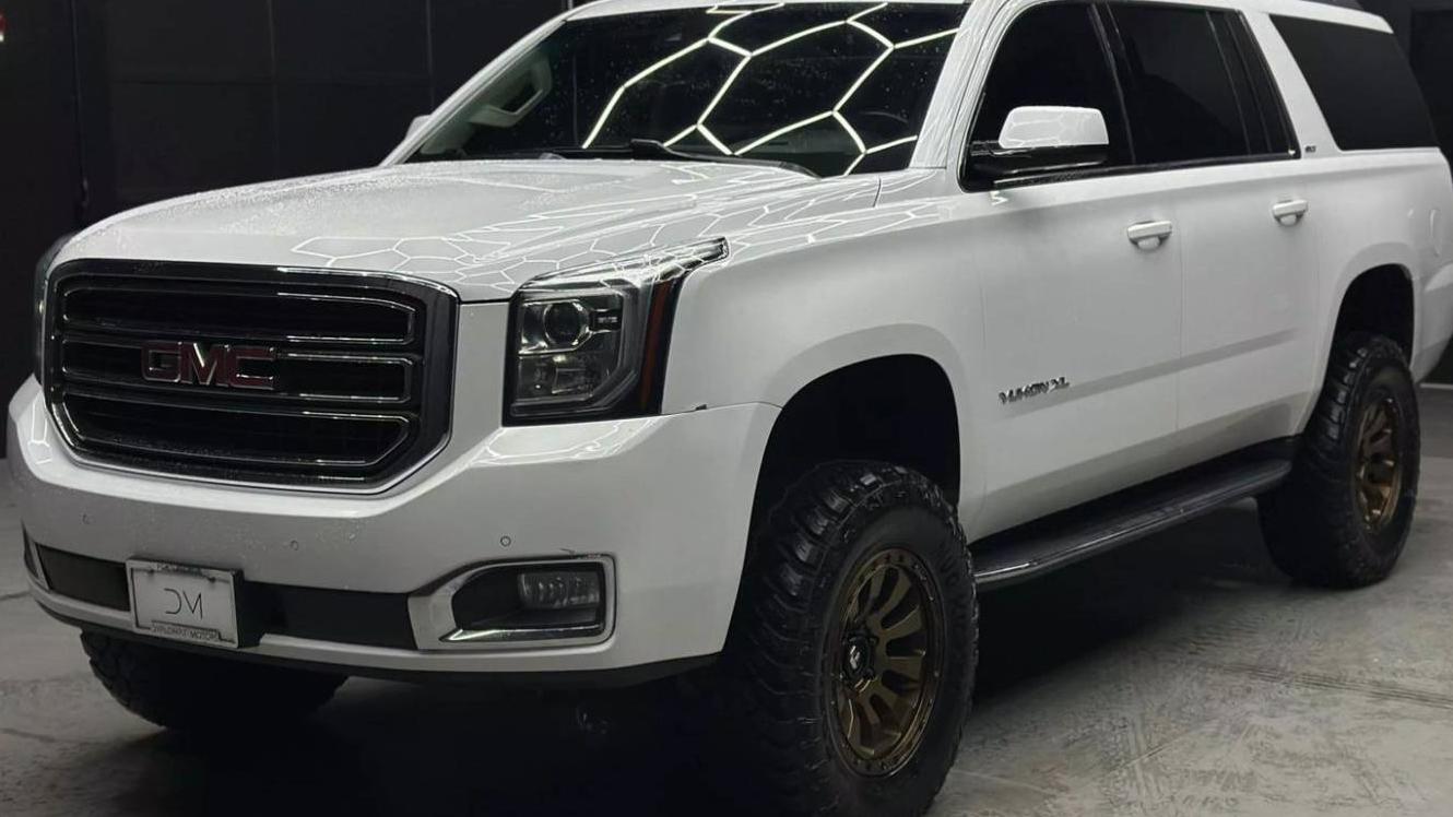 GMC YUKON XL 2019 1GKS2GKC3KR334710 image